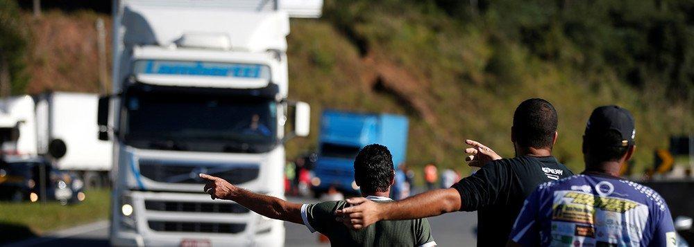 União dos Caminhoneiros diz que fará paralisação depois do feriado