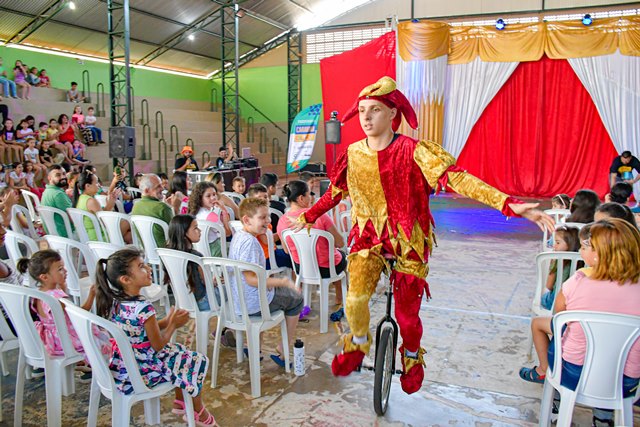 Jaguariaíva recebe Projeto Caravana Cultural