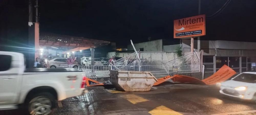 Temporal causa estragos em município do Norte Pioneiro, veja como fica a previsão