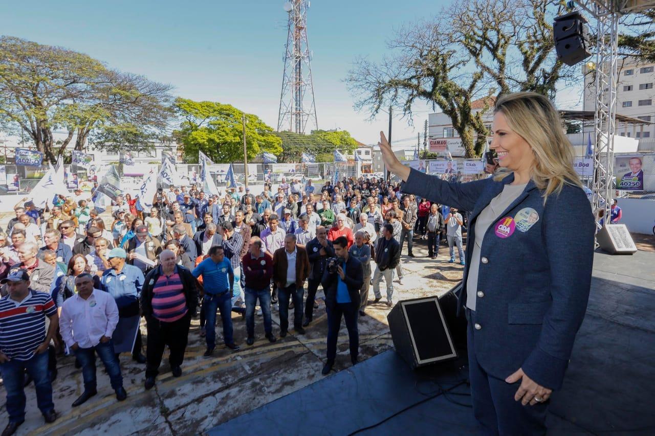 Cida vai levar exames, consultas e cirurgias mais perto das pessoas