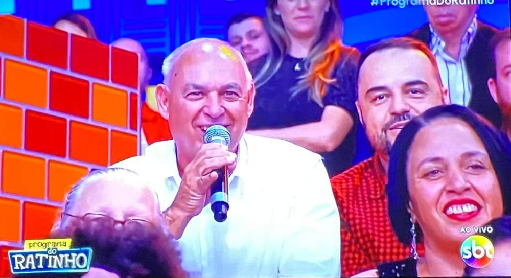 Siqueirense participa ao vivo do Programa do Ratinho no SBT