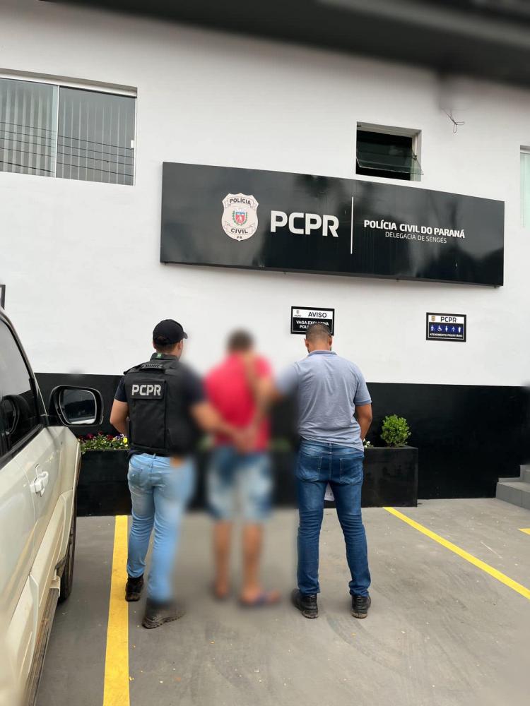 Avó convence o neto procurado pela polícia a se entregar