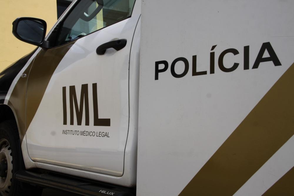 Corpos com marcas de tiros são encontrados em escola do Norte Pioneiro