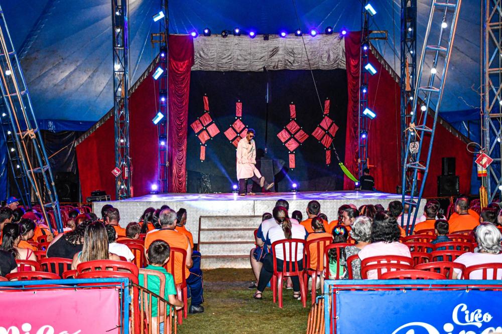 Jaguariaíva promove espetáculo circense voltado as crianças com autismo