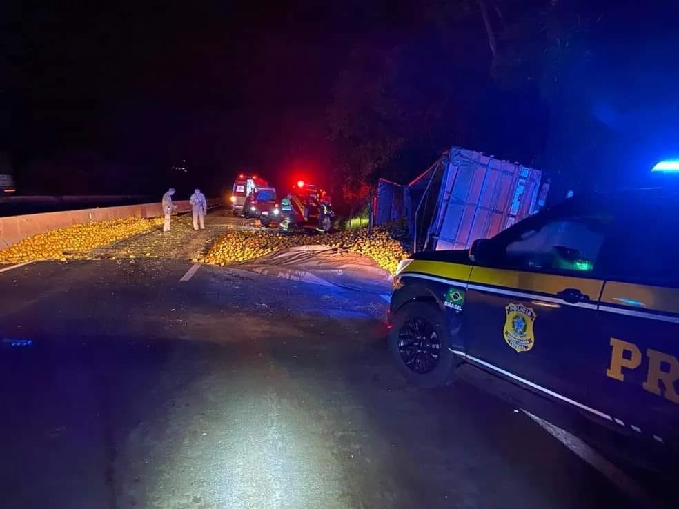 Acidente em rodovia do Norte Pioneiro deixa motorista em estado grave