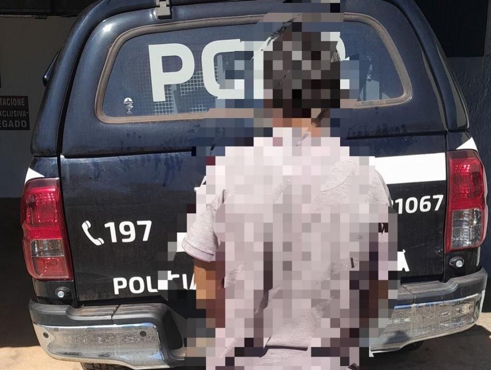 Homem vai a delegacia para registrar B.O e acaba sendo preso