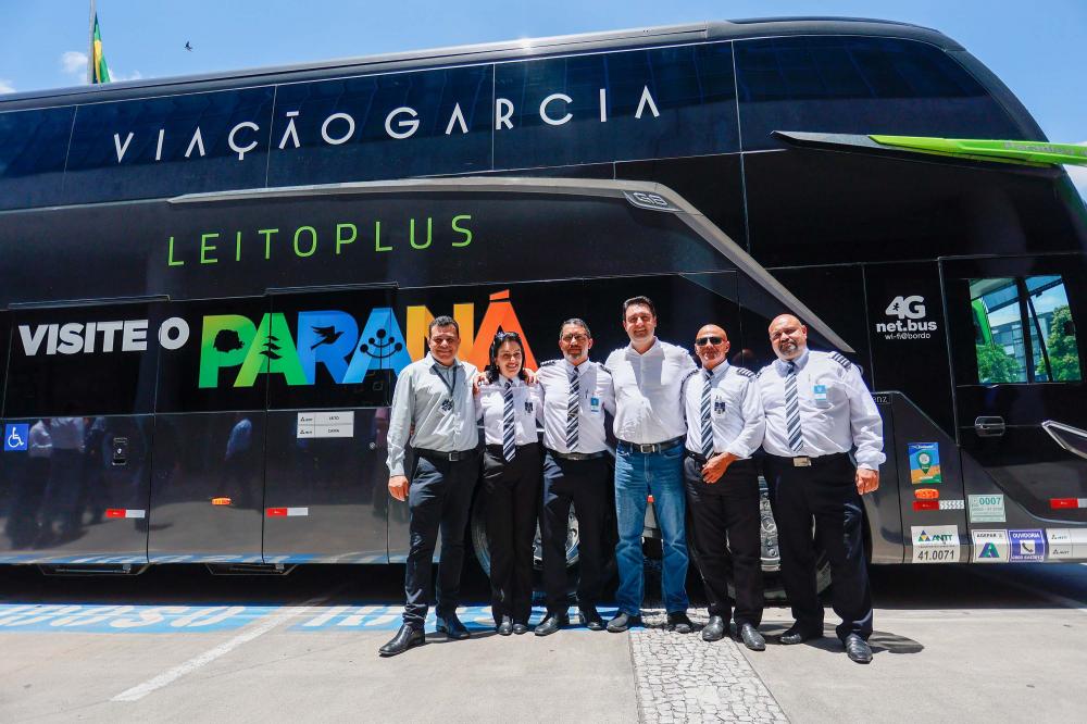 Parceria entre governo do Estado e Viação Garcia busca fomentar o turismo no Paraná