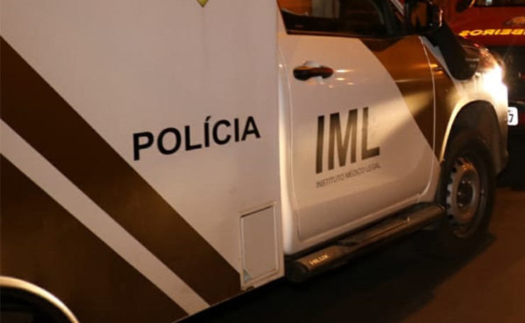 Idoso é encontrado morto com as calças arriadas e polícia investiga o caso