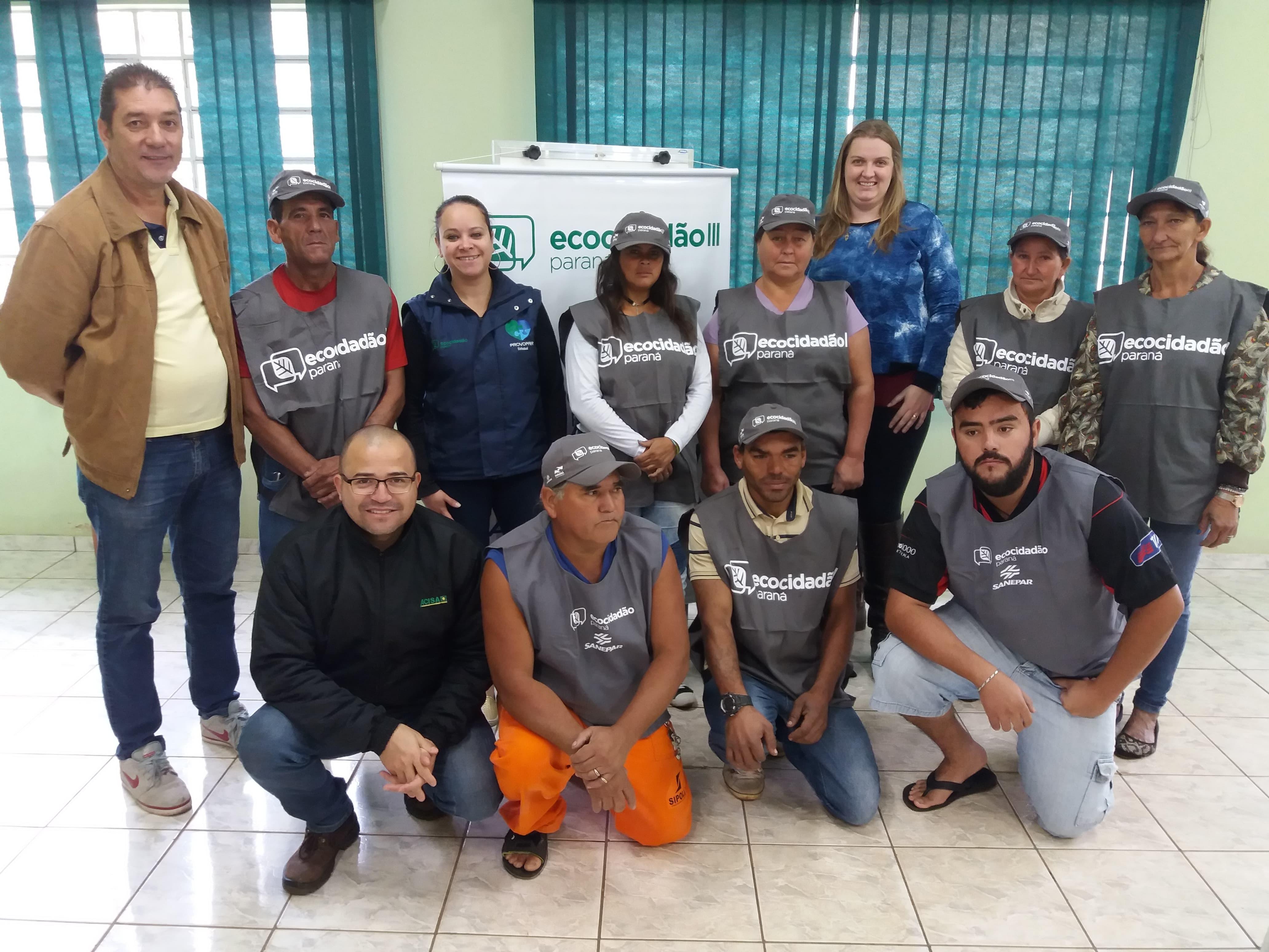 Trabalhadores da ACOMAR concluem capacitação do EcoCidadão