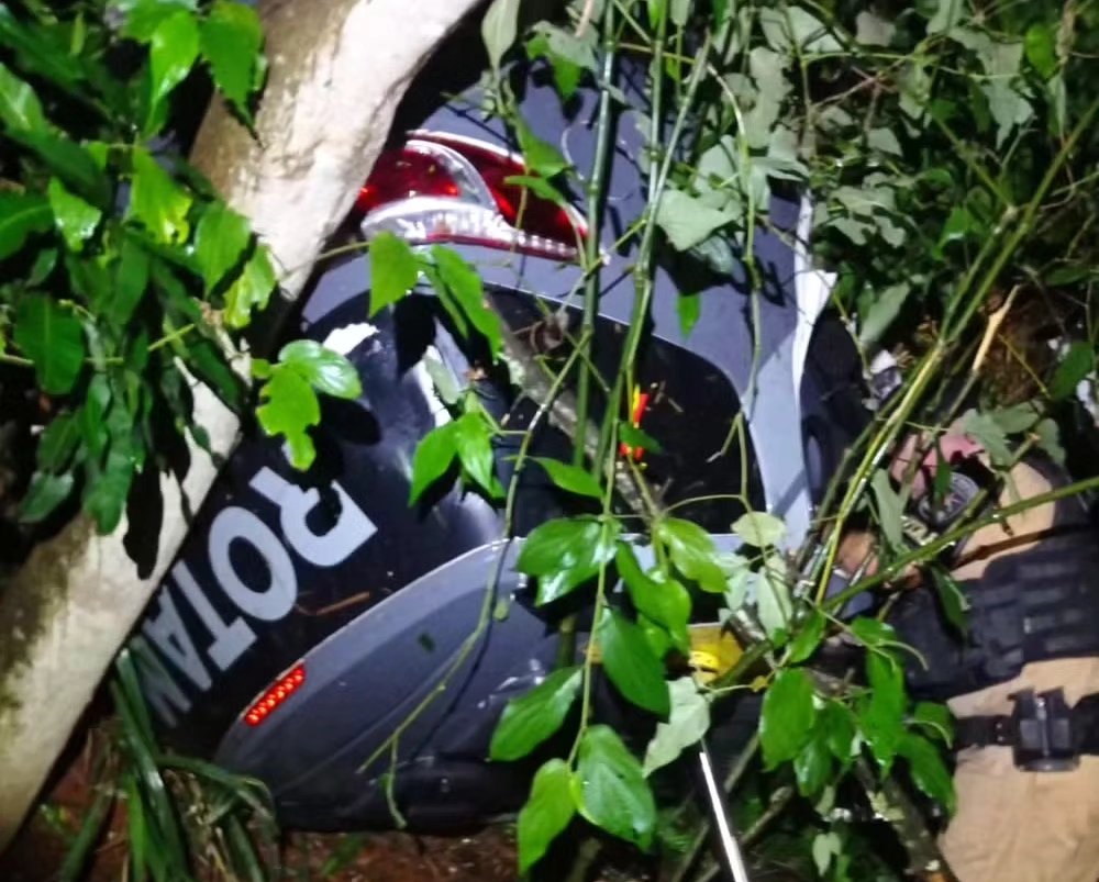 Acidente com viatura da Rotam mata policial no Norte Pioneiro