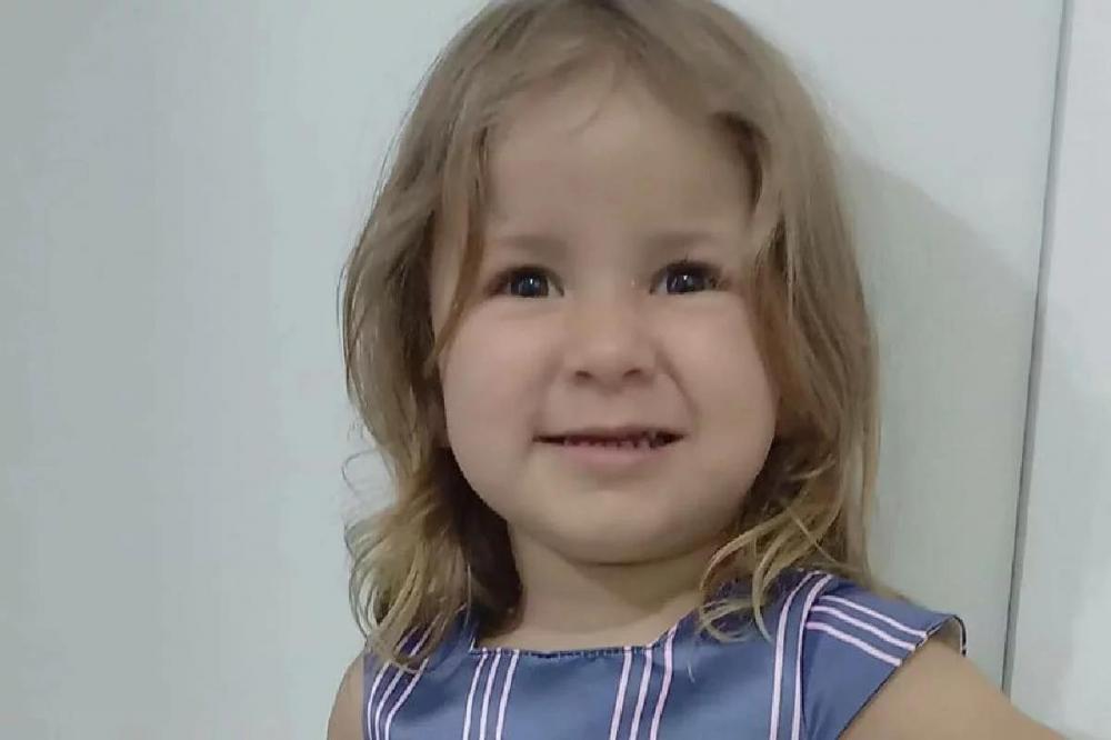 Menina de três anos raptada no Paraná é encontrada em Minas Gerais