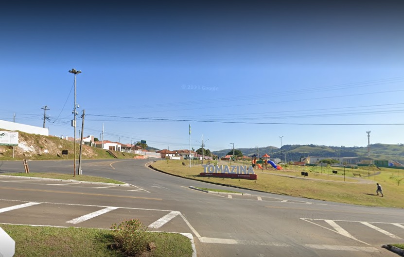 Mulher é presa com moto furtada em Tomazina