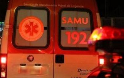 Motociclistas alcoolizados ficam em estado grave após queda em estrada rural