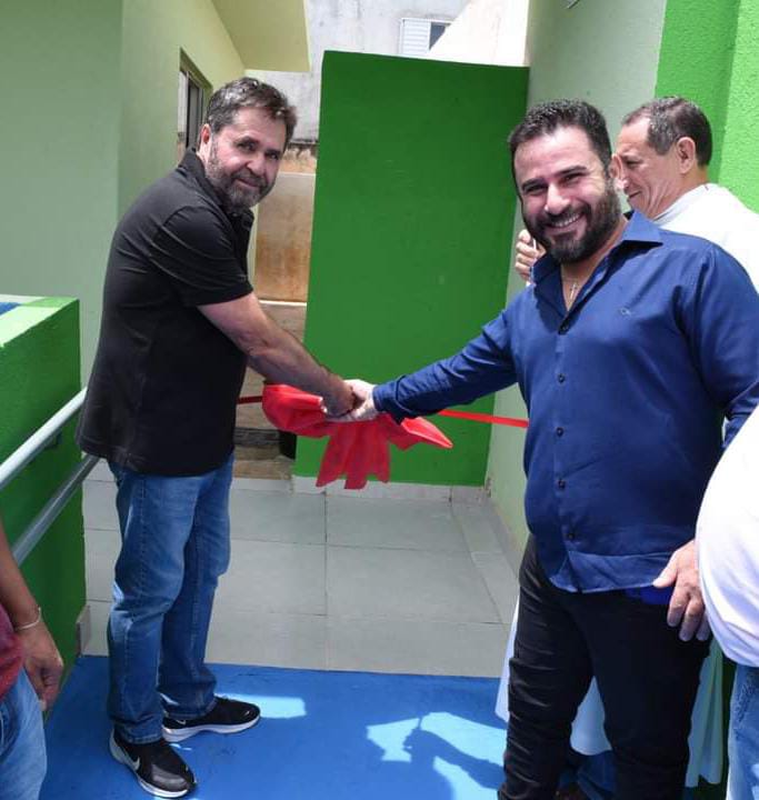 Com a utilização de um novo método de vacinação, Wenceslau Braz inaugura nova clínica de vacinação