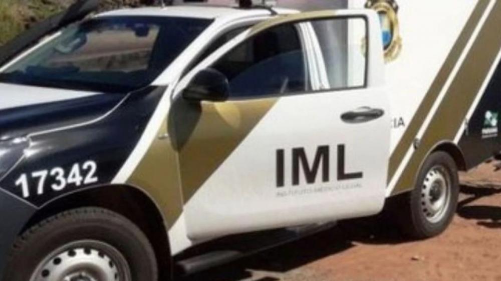 Vizinhos chamam a polícia e idoso é encontrado morto