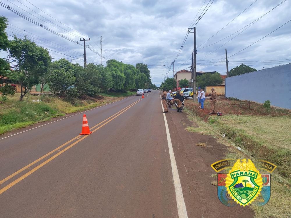 Motociclista atropela idosa e os dois ficam em estado grave