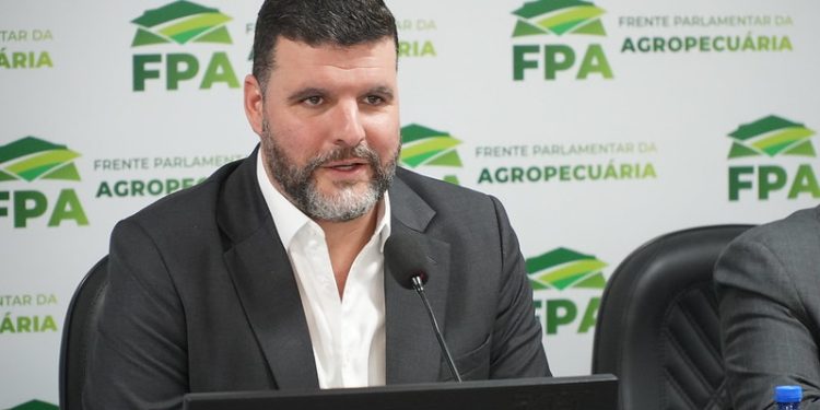 Frente Parlamentar do Agro vai trabalhar para zerar alíquota de qualquer alimento