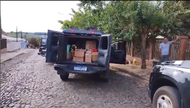 Dois são presos em Tomazina com chocolates desviados da Cacau Show