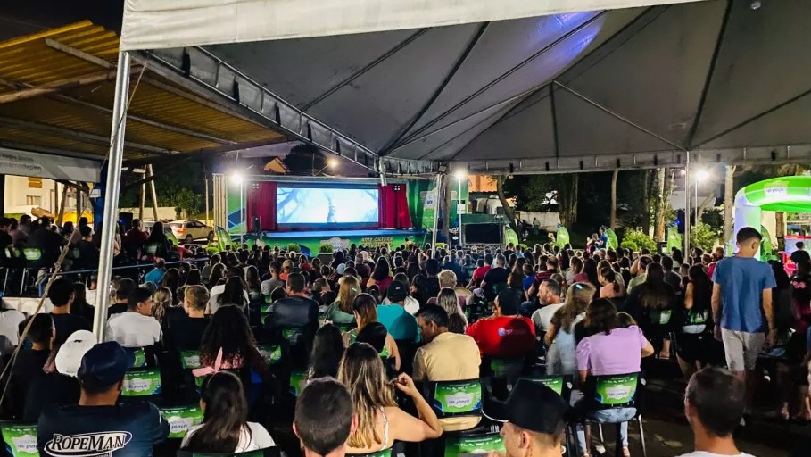 Cinema na Praça chega a Jundiaí do Sul e mais sete cidades da região