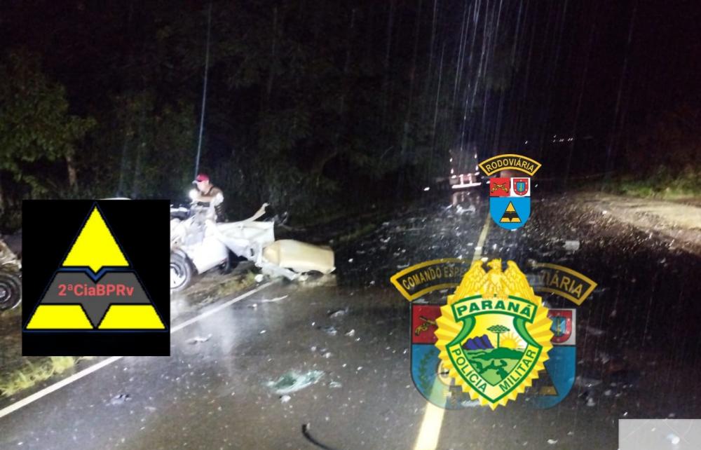 Acidente entre carro e caminhão mata dois no Norte Pioneiro