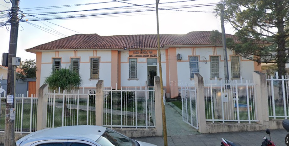 Aluno é flagrado com maconha em escola de Siqueira Campos