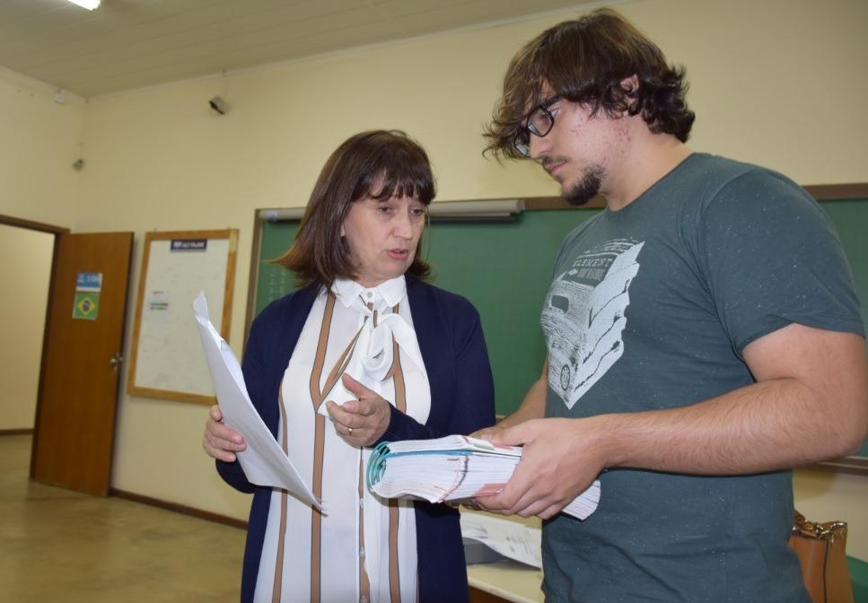 Número de acadêmicos de Direito cresce, mercado de trabalho exige mais qualidade