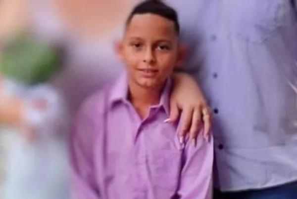 Menino de 11 anos passa mal e morre em escola do Paraná