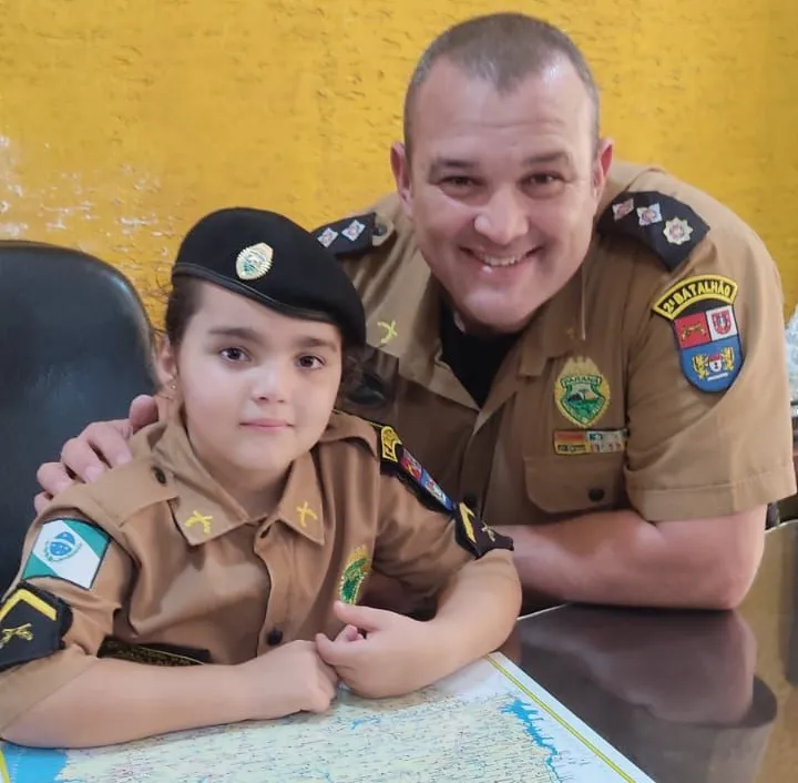 Menina de sete anos que sonha em ser policial tem dia especial promovido pela Polícia Militar