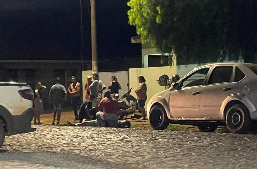 Acidente deixa motociclista ferido em bairro de Wenceslau Braz