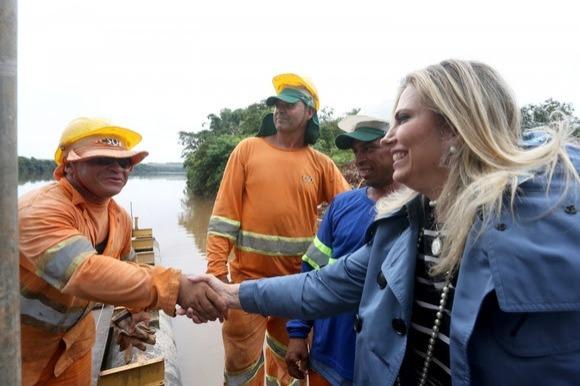 Cida comemora crescimento na pesquisa e afirma que eleição está aberta