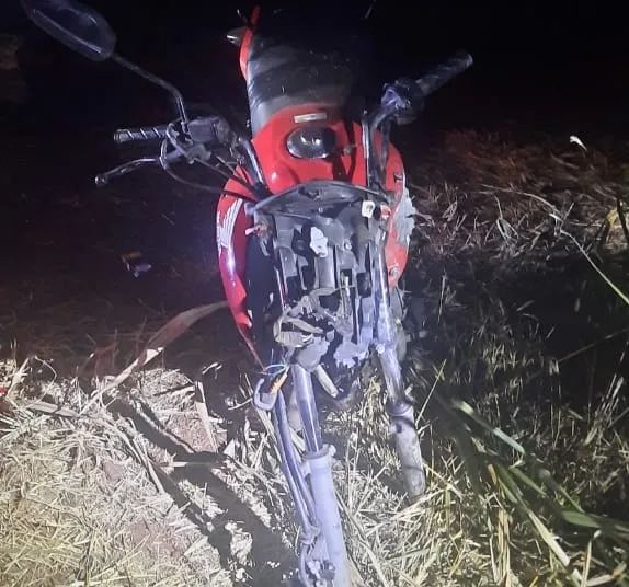 Colisão entre carro e moto mata mulher no Norte Pioneiro