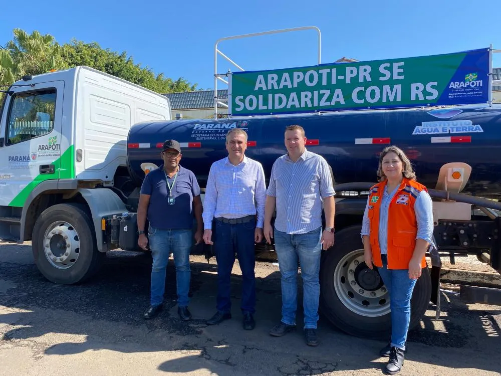 Arapoti envia caminhão ao Rio Grande do Sul para auxiliar na limpeza pós-enchentes