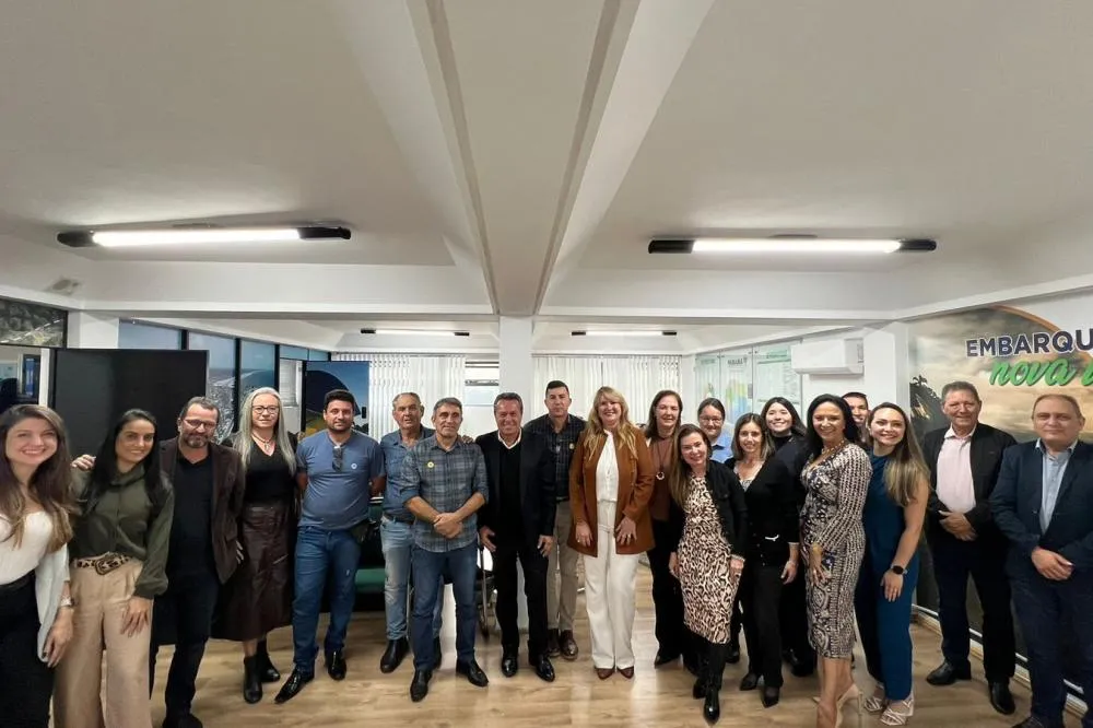 Secretaria de Estado do Turismo realiza reunião com governanças do Norte Pioneiro