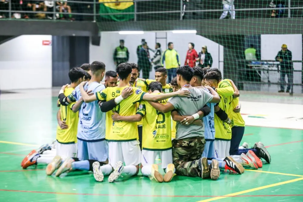 Atletas da região fazem bonito e seleção brasileira de futsal avança para as quartas de final