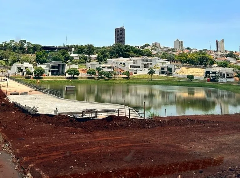 Governo está construindo Parques Urbanos em quatro municípios da região