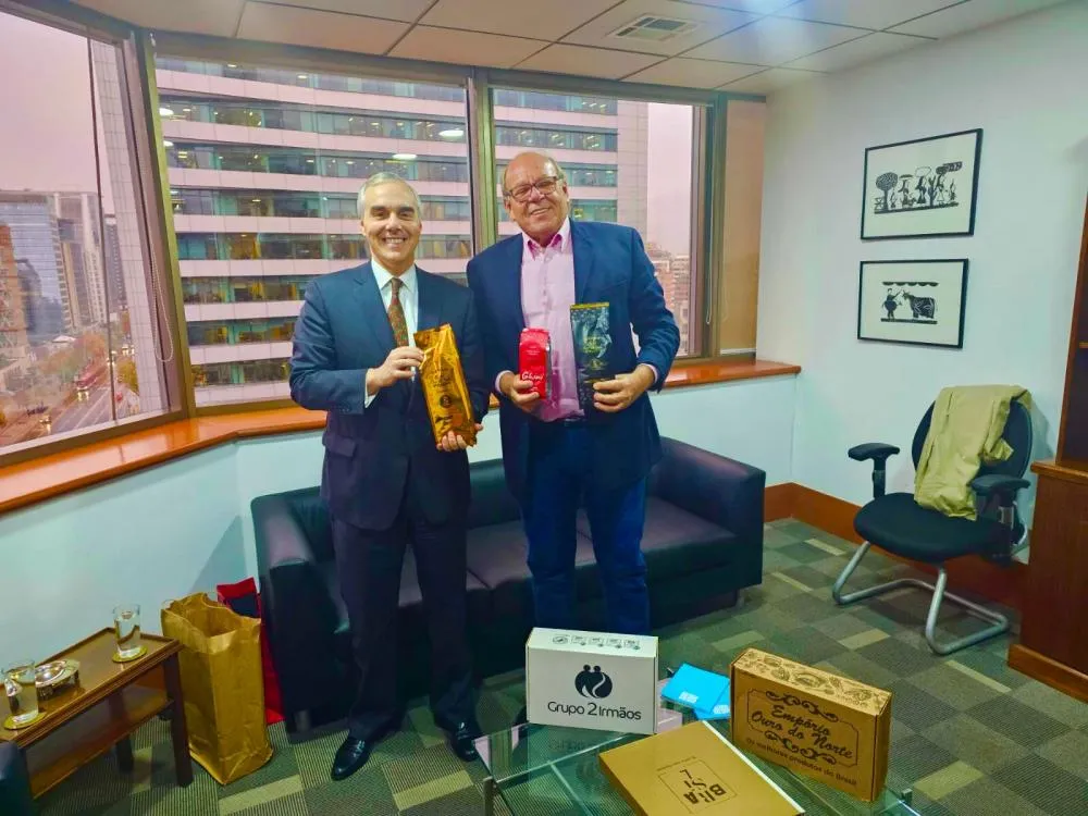 Turismo e Cafés do Norte Pioneiro são destaques em feira realizada no Chile