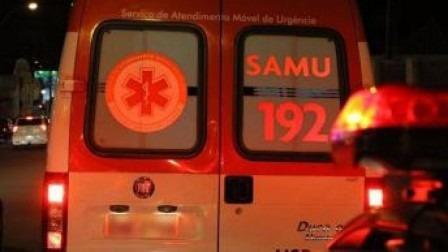 Mulher invade residência e dá facada em vizinho