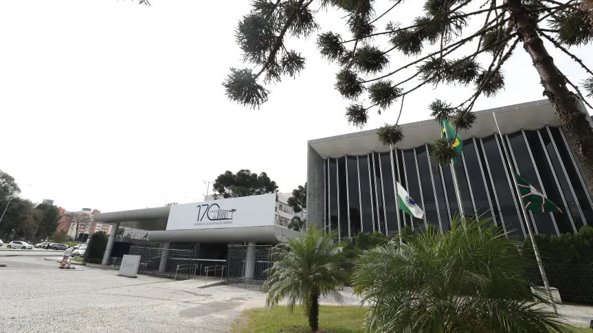 Criação da rede de atendimento contra uso de drogas no Paraná está na pauta da ALEP