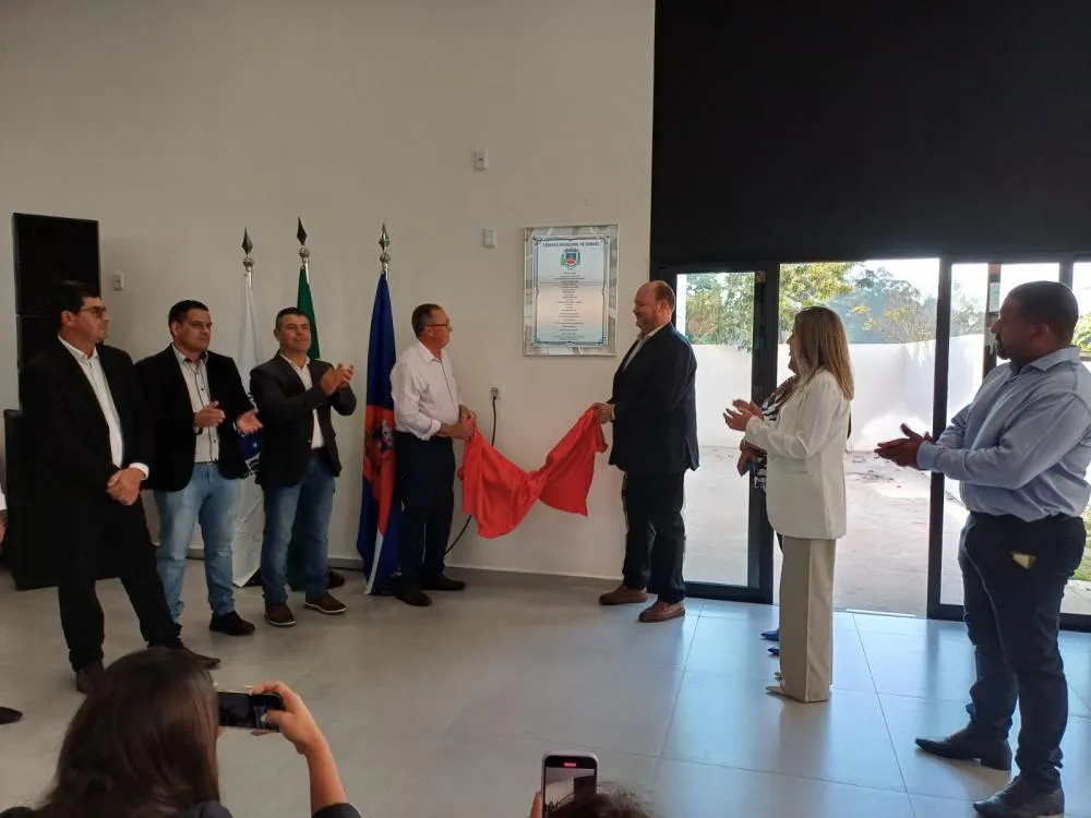 Sengés inaugura novo plenário da Câmara Municipal dos Vereadores