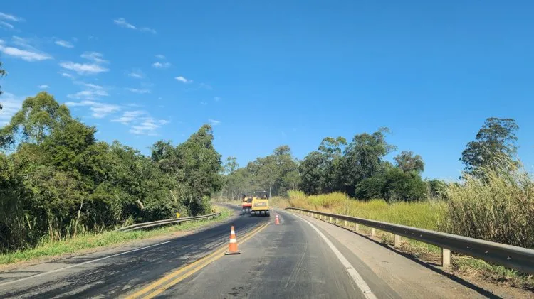 EPR Litoral Pioneiro segue realizando obras na PR-092