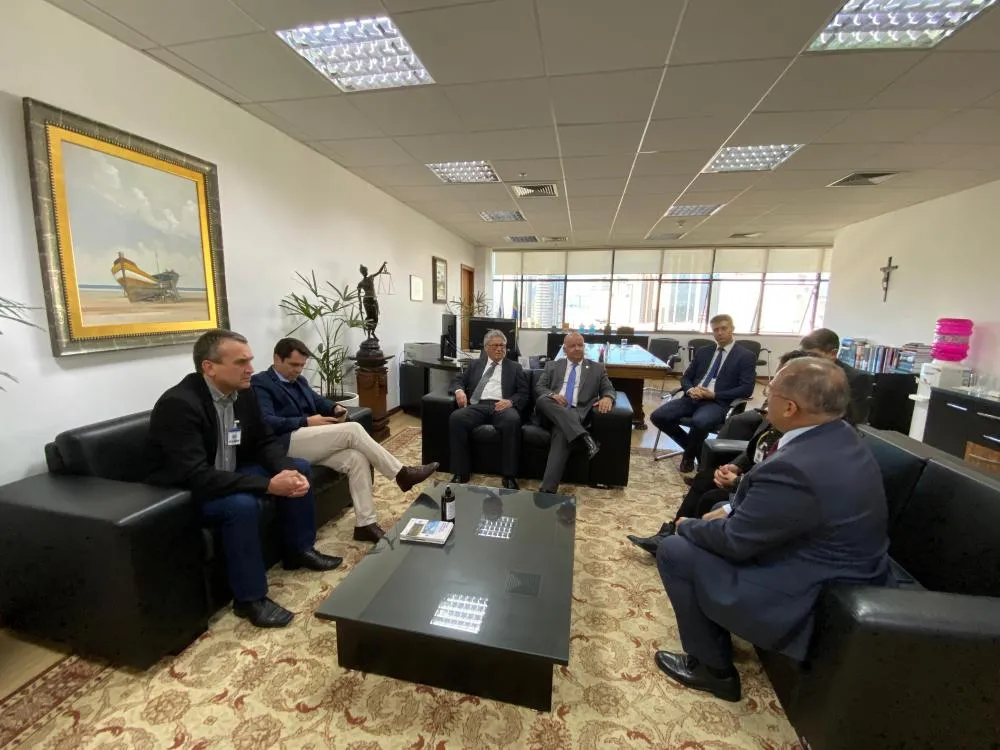 Irani Barros se reúne com Corregedor geral do Tribunal de Justiça do Paraná