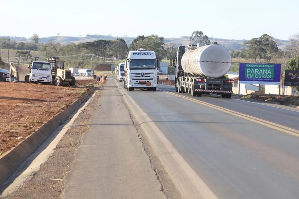 Viaduto na PR-092 em Siqueira Campos é interditado por questões de segurança
