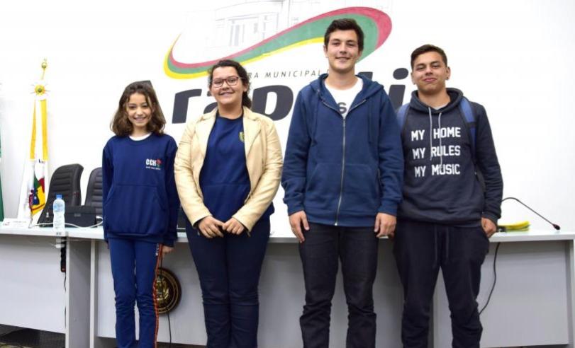 Câmara Jovem elege nova Mesa Diretora