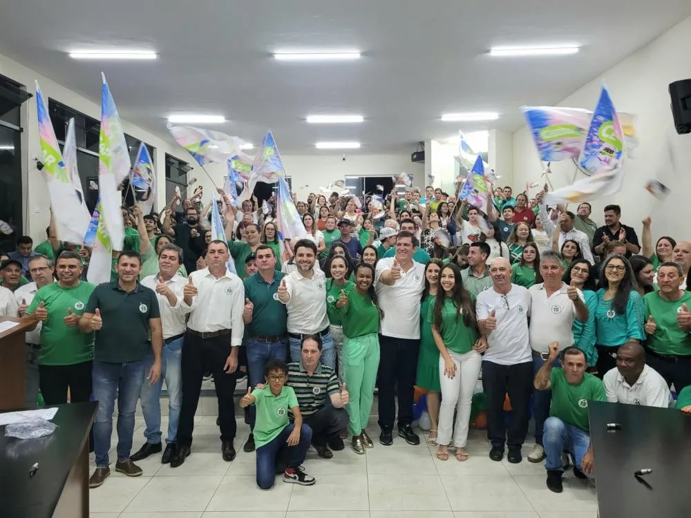 Cezar Bueno e Lucinha confirmam pré-candidatura à prefeitura de Tomazina