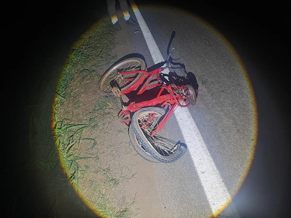 Idoso fica ferido após ser atropelado na PR-092