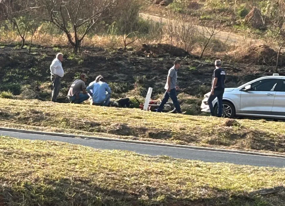 Colisão entre carro e moto deixa um ferido em Wenceslau Braz