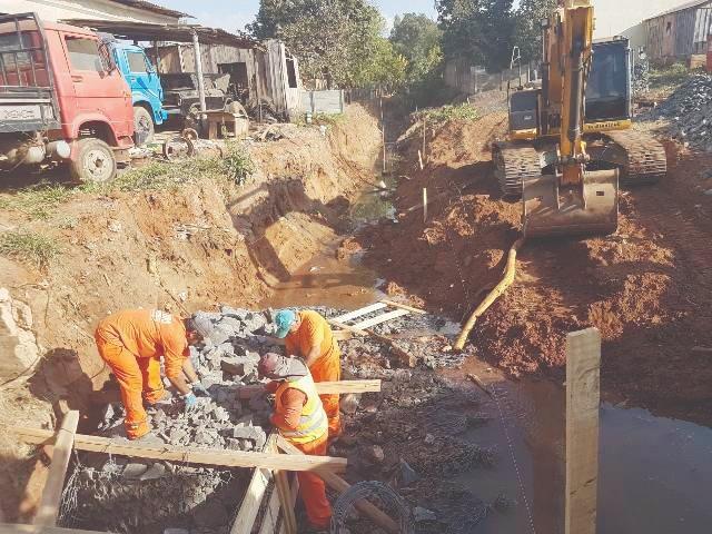 Prefeitura de Jaguariaíva dá início às obras no córrego Santa Cecília
