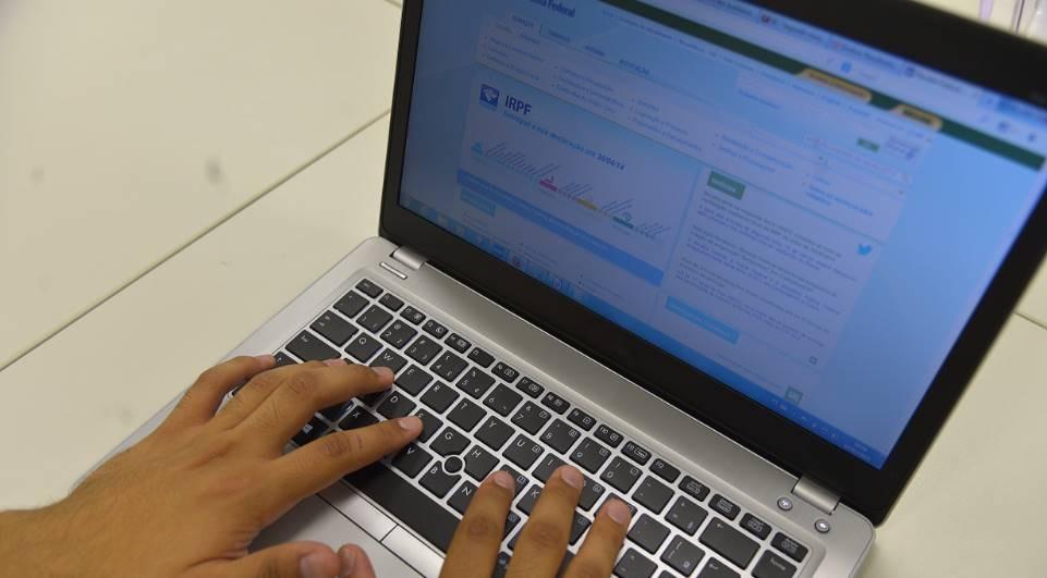 Lote de restituição do IR contempla 182 mil paranaenses