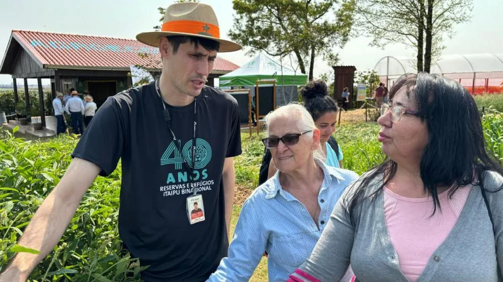 Itaipu amplia conhecimento em agroecologia para produtores da região Oeste