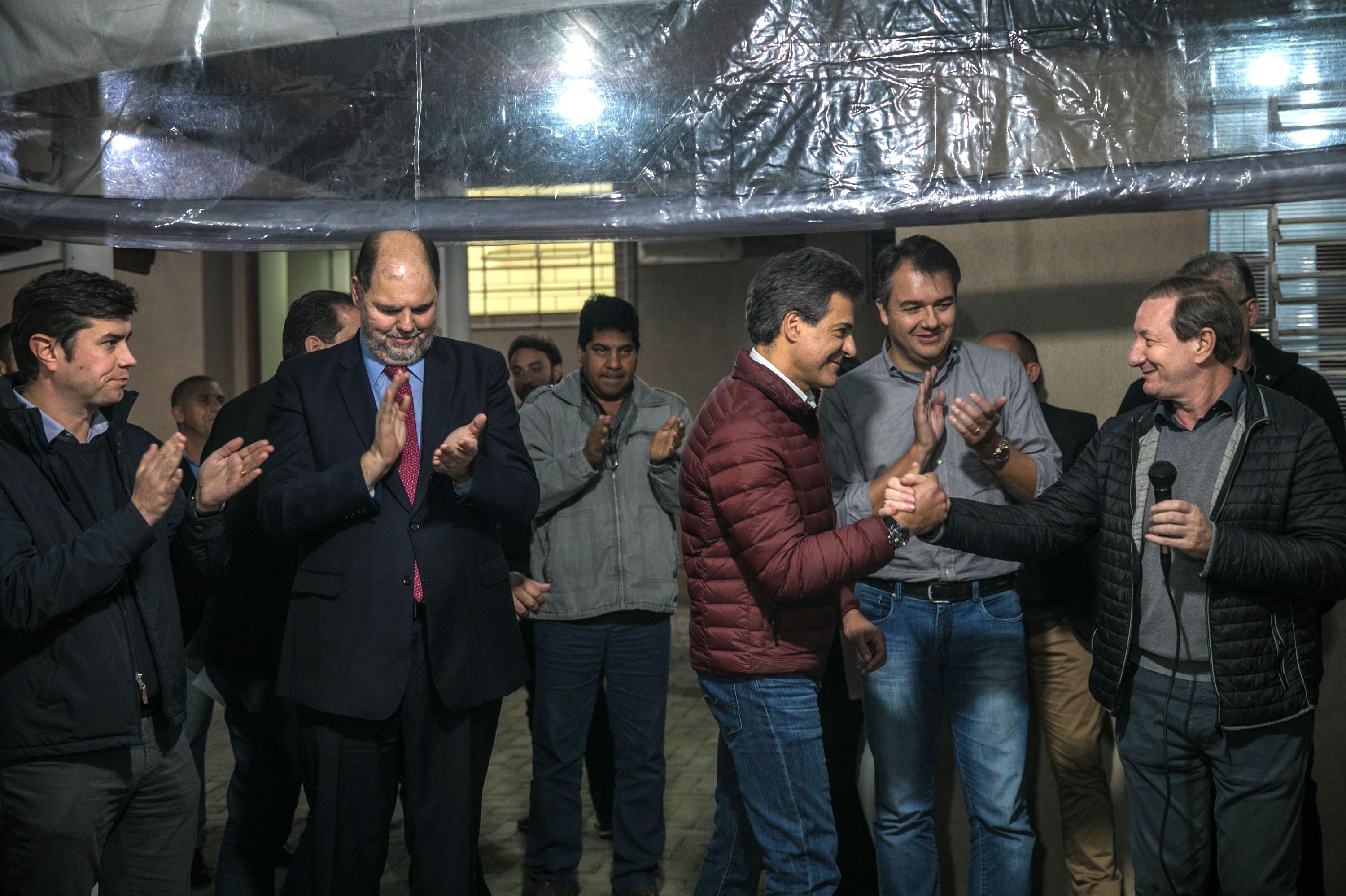 Prefeitos abraçam a campanha de Richa